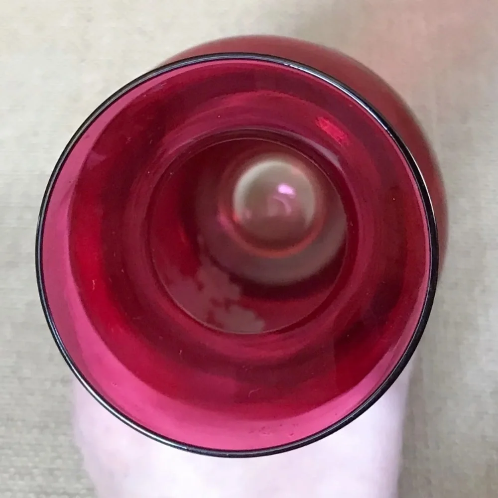 Vintage Fuchsia Frosted Bird Glass Vase Mid Century Modern Romance Cottage Core - Picture 5 of 6
